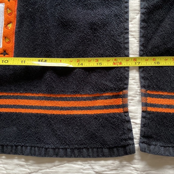 Hallowe’en Embroidered Hand Towels - Picture 4 of 9